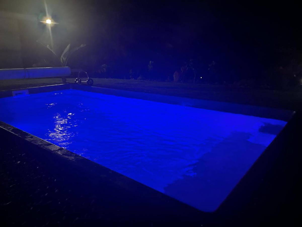 L'Escapade Creole Jacuzzi Privatif Bungalow Bananier Saint-Joseph Exterior foto