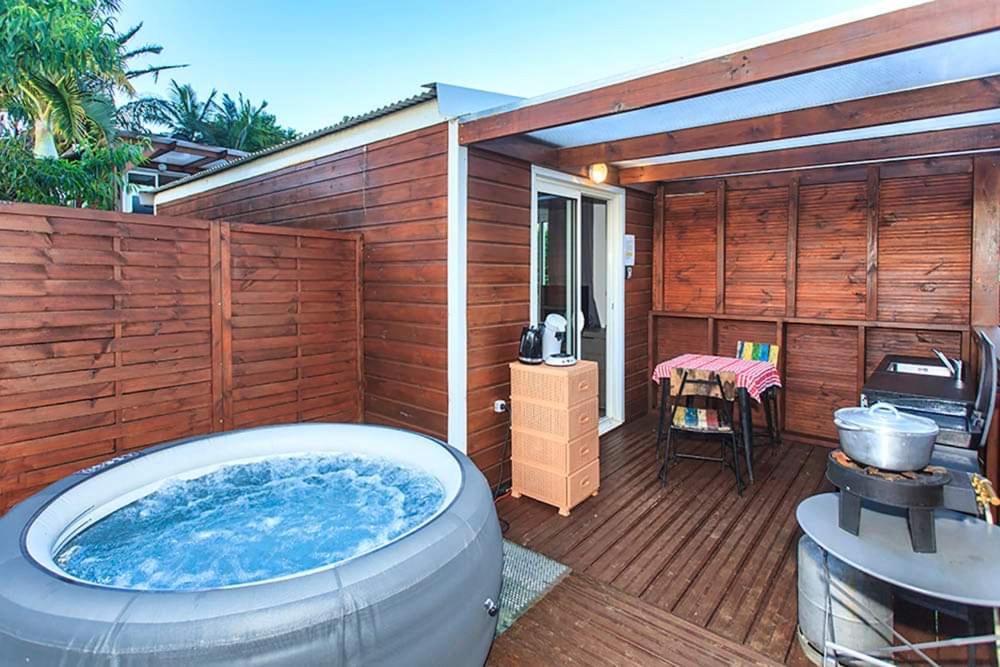 L'Escapade Creole Jacuzzi Privatif Bungalow Bananier Saint-Joseph Exterior foto